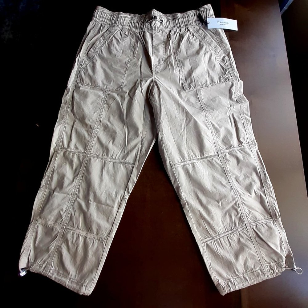 Performance Printed Smocked Waistband Cargo Pants